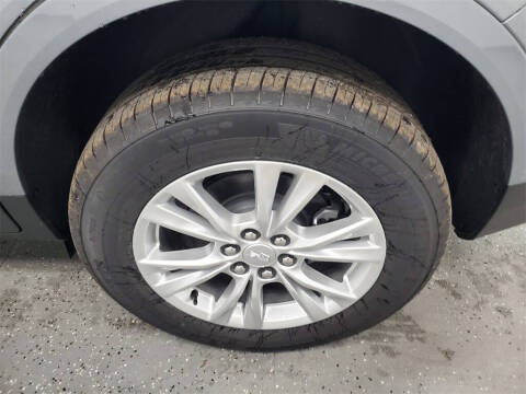 2025 Cadillac XT5 Luxury