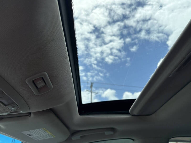 2016 Nissan Pathfinder SL
