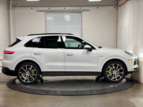 2019 Porsche Cayenne E-Hybrid