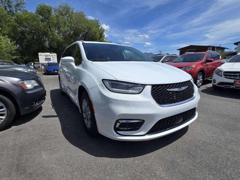 2021 Chrysler Pacifica Touring