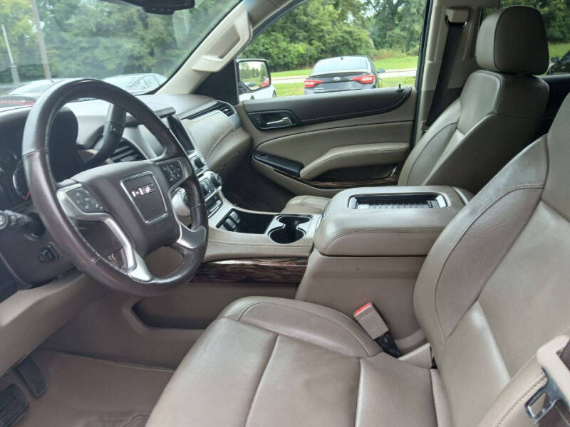 2017 GMC Yukon SLT