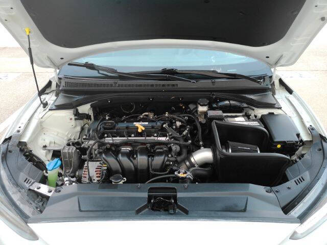 2020 Hyundai Veloster 2.0L Premium