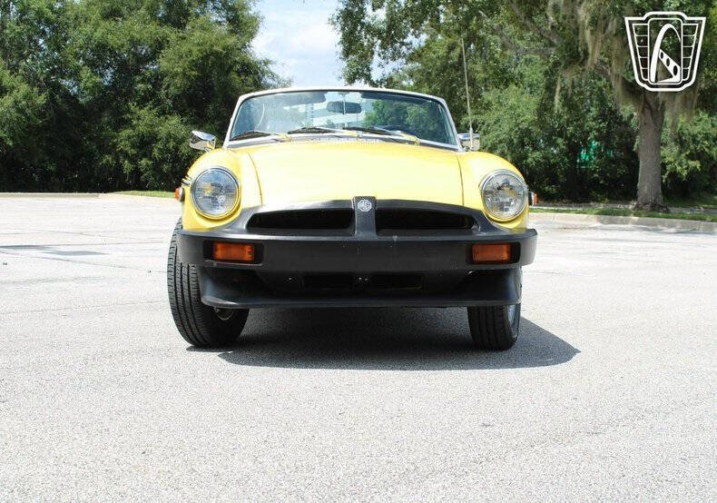 1975 MG B