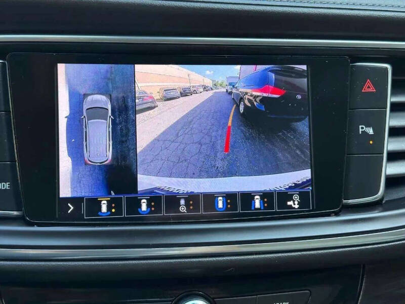 2020 Buick Enclave Essence