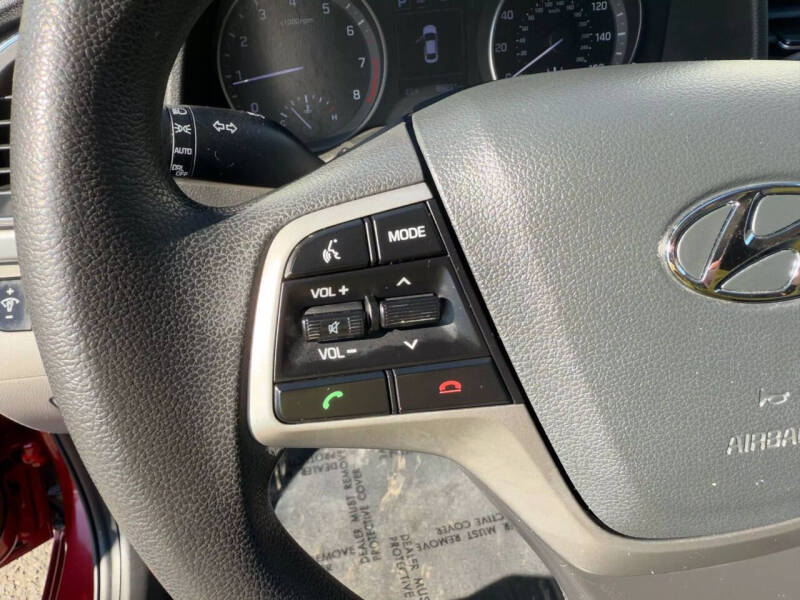 2018 Hyundai Elantra