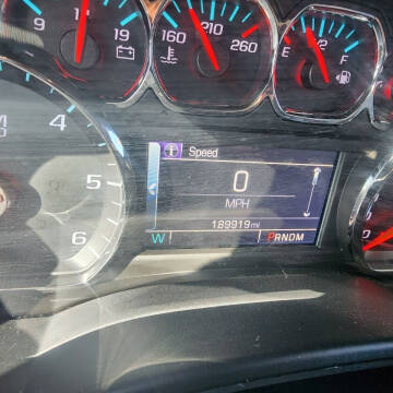 2015 Chevrolet Suburban LT