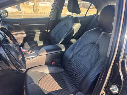 2019 Toyota Camry SE