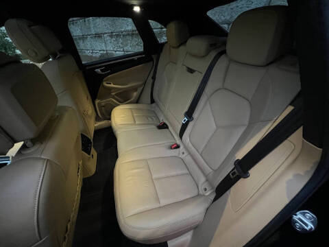 2018 Porsche Macan