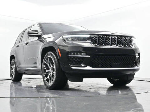 2023 Jeep Grand Cherokee Summit Reserve