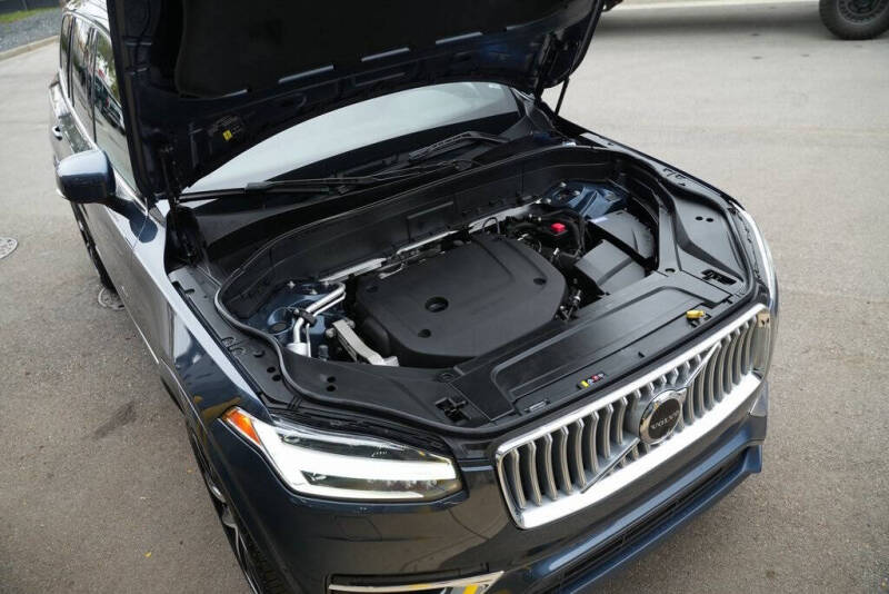 2023 Volvo XC90 B6 Plus Bright Theme 7P