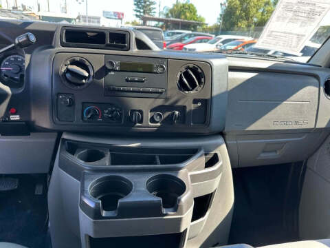 2013 Ford E-Series E-150