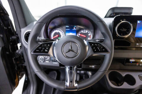 2025 Mercedes-Benz Sprinter 3500XD