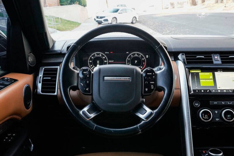 2020 Land Rover Discovery HSE Luxury