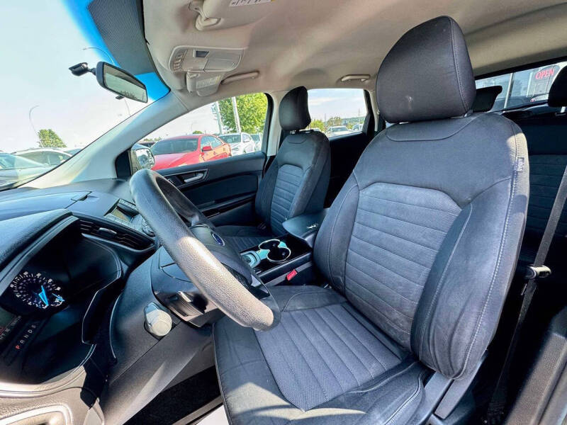 2015 Ford Edge SE