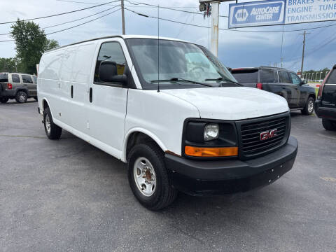 2014 GMC Savana for sale at Summit Palace Auto in Waterford MI
