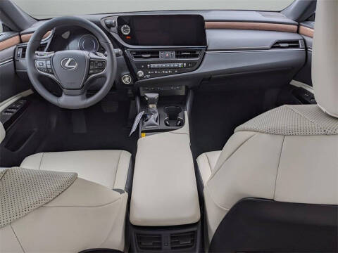 2025 Lexus ES 350