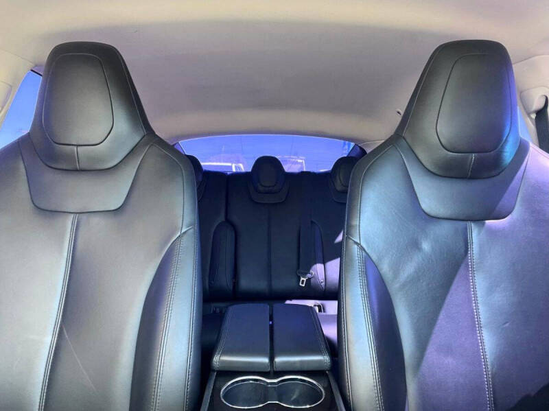 2014 Tesla Model S