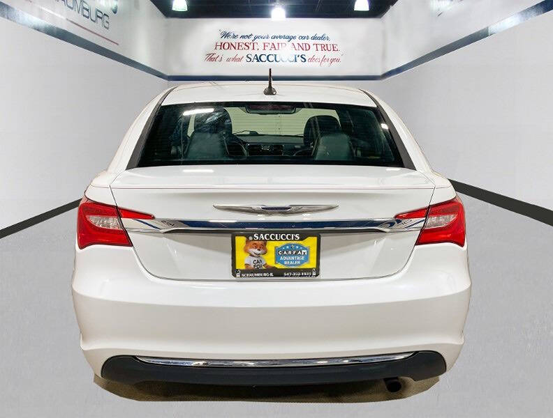 2011 Chrysler 200 Limited