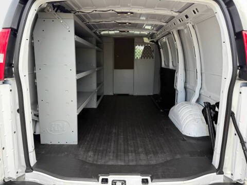 2021 Chevrolet Express 2500