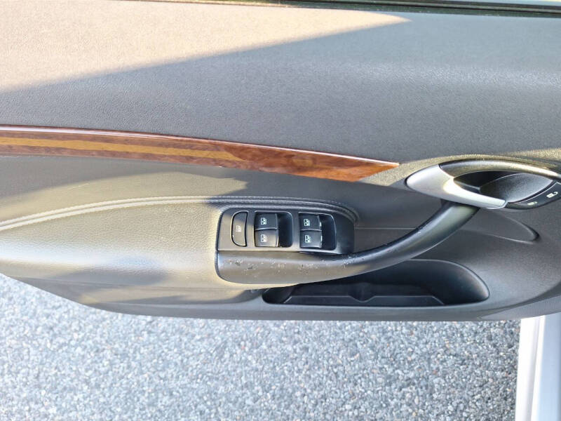 2011 Saab 9-3 SportCombi