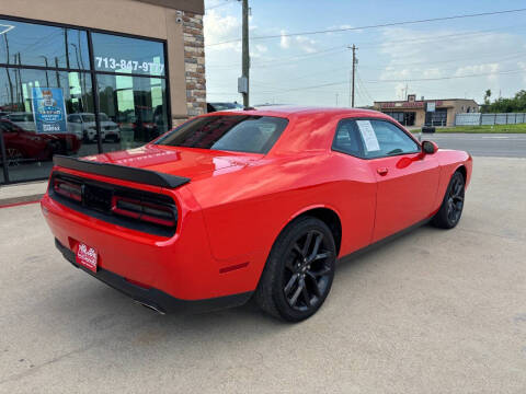 2020 Dodge Challenger SXT