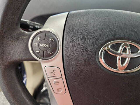2014 Toyota Prius Two