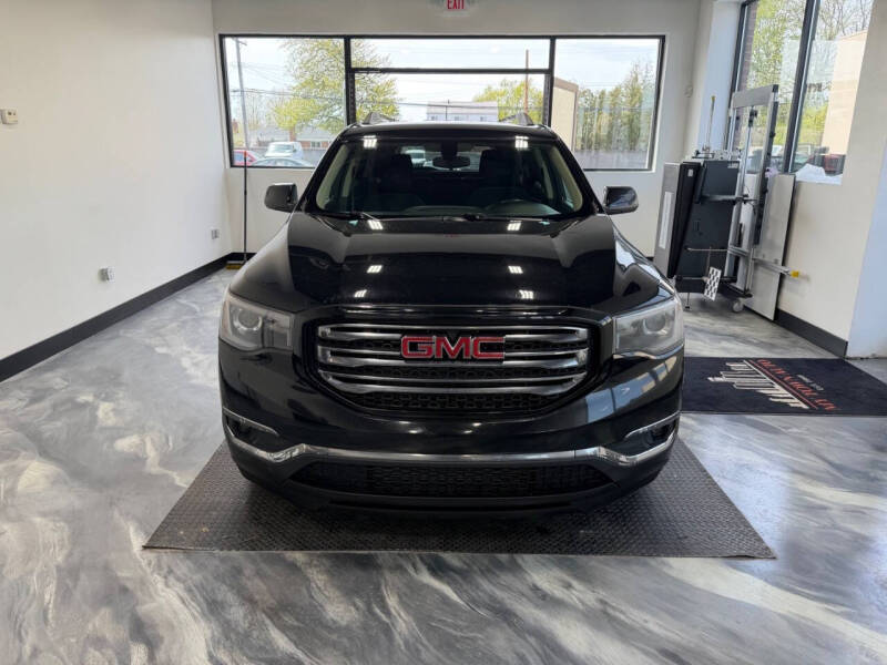 2017 GMC Acadia SLE-2