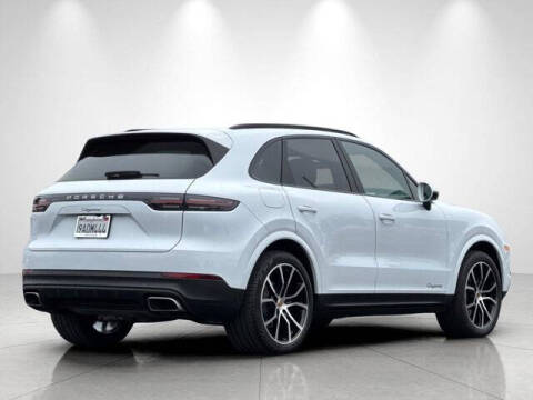 2022 Porsche Cayenne