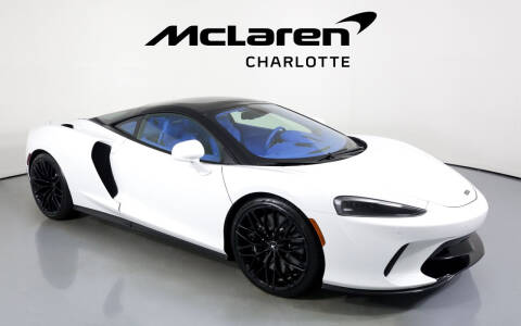 2022 McLaren GT