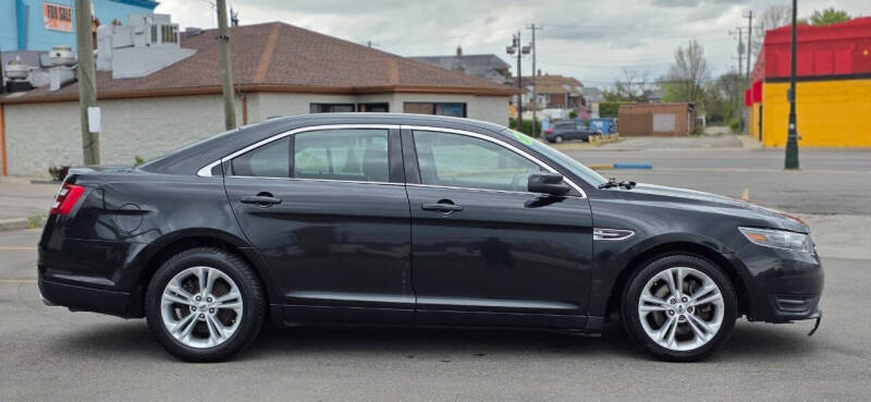 2013 Ford Taurus SEL