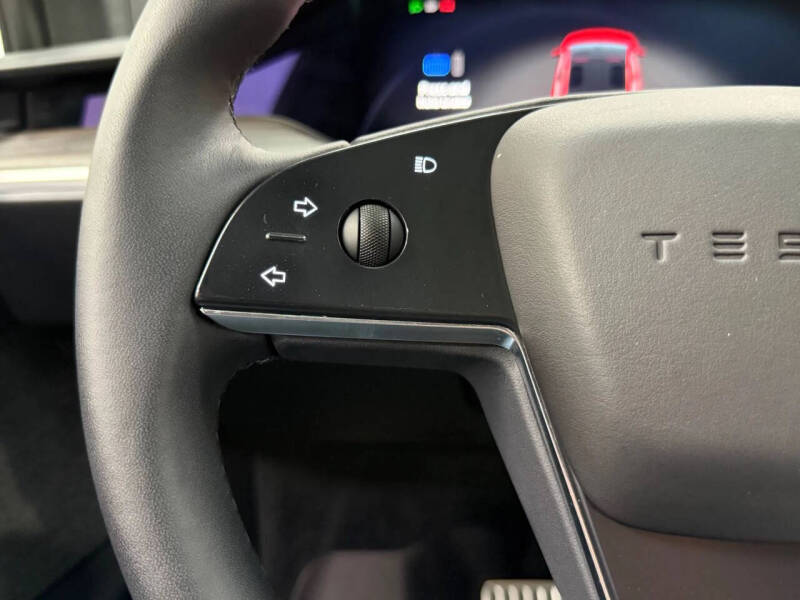 2023 Tesla Model X Standard Range