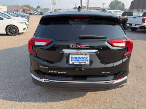 2024 GMC Terrain SLT