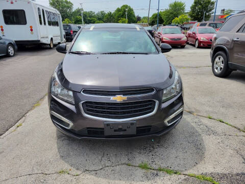 2015 Chevrolet Cruze for sale at Royal Motors - 33 S. Byrne Rd Lot in Toledo OH