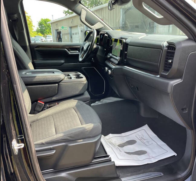 2023 GMC Sierra 1500 Elevation