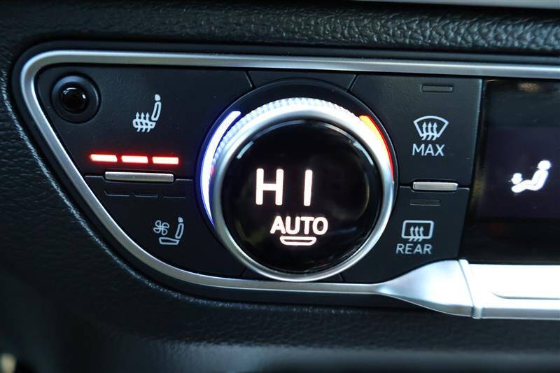 2019 Audi SQ5 3.0T quattro Premium Plus