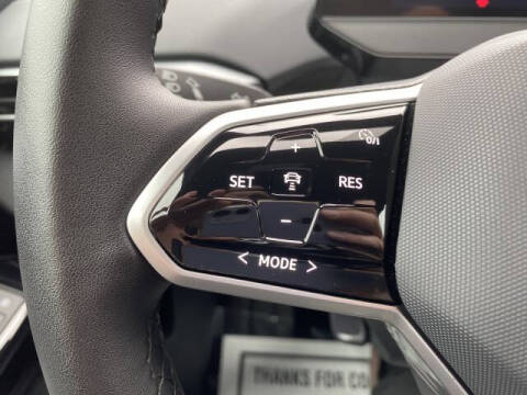 2023 Volkswagen ID.4 Pro