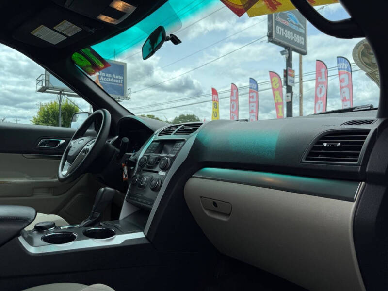 2014 Ford Explorer