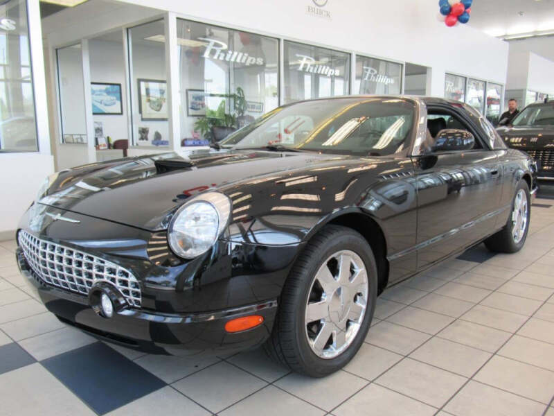 2002 Ford Thunderbird Deluxe