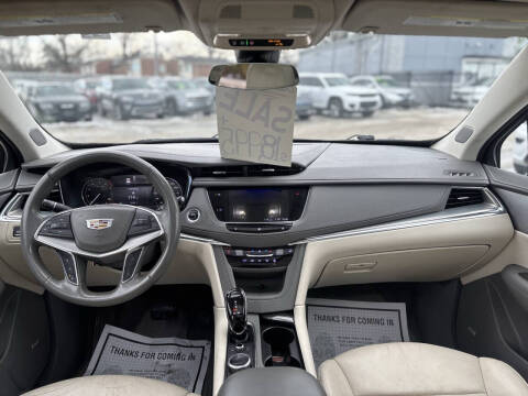 2020 Cadillac XT5 Premium Luxury