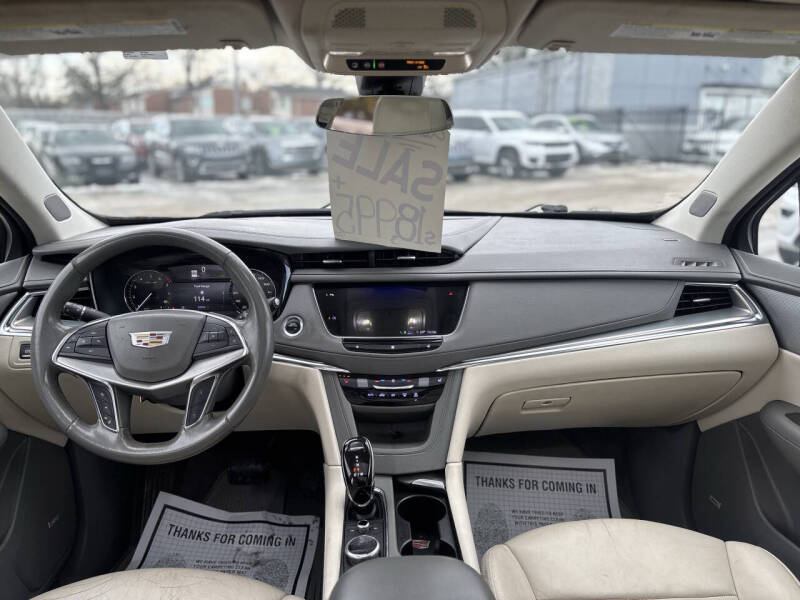 2020 Cadillac XT5 Premium Luxury