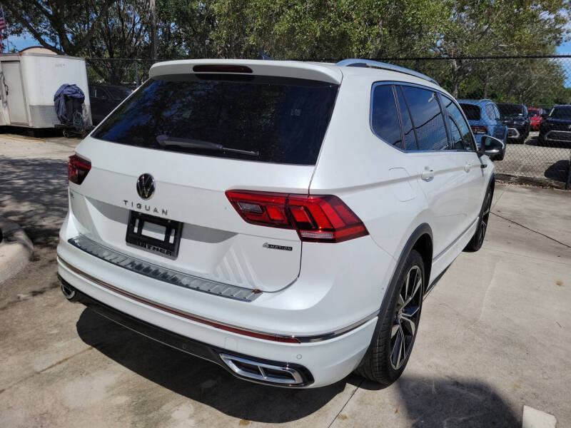 2022 Volkswagen Tiguan SEL R-Line 4Motion