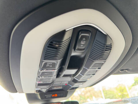 2023 Porsche Macan GTS