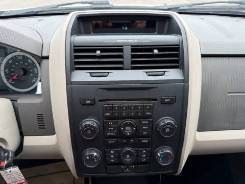 2011 Ford Escape XLS