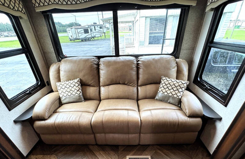 2017 Jayco North Point