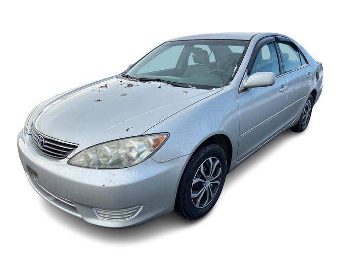 2005 Toyota Camry Standard