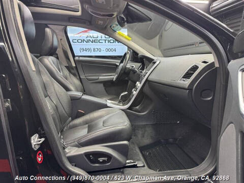 2016 Volvo XC60 T5 Drive-E Premier