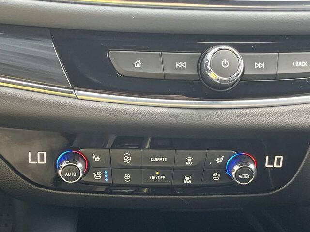 2022 Buick Enclave Premium