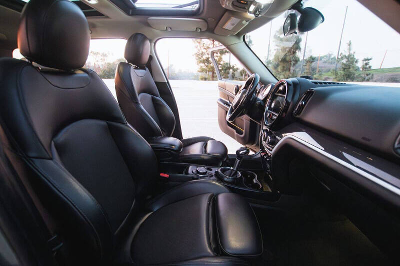 2017 MINI Countryman Cooper S