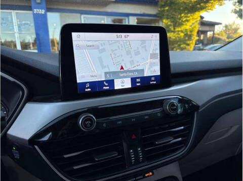 2022 Ford Escape Hybrid SEL