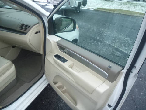 2009 Volkswagen Routan SEL